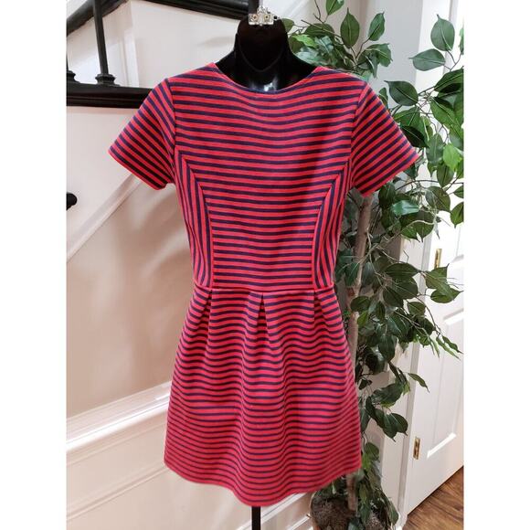 J. Crew Women's Red & Blue Polyester Scoop Neck Short Sleeve Knee Length Dress 4 - Picture 6 of 11